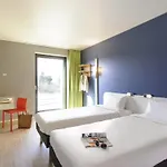 Ibis Budget מלון