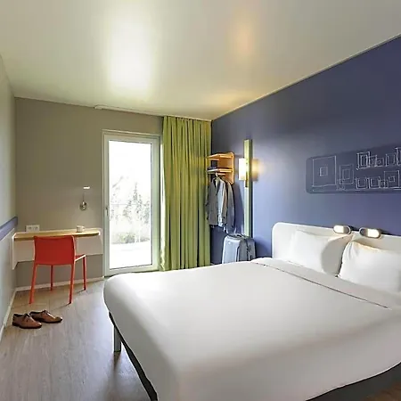 Hotel Ibis Budget *