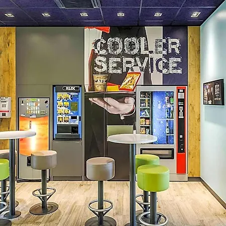 Ibis Budget Hotel *