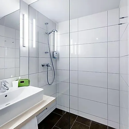 Ibis Budget *