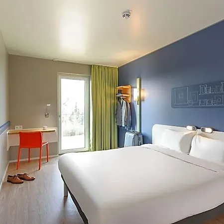 Hotel Ibis Budget Costanza