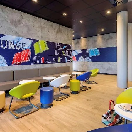 Hotel Ibis Budget *